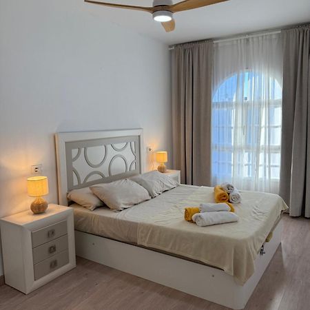 Seaside Paradise - 2 Bedroom Apartment With Ocean Views & Air Conditioning In Playa San Juan Luaran gambar