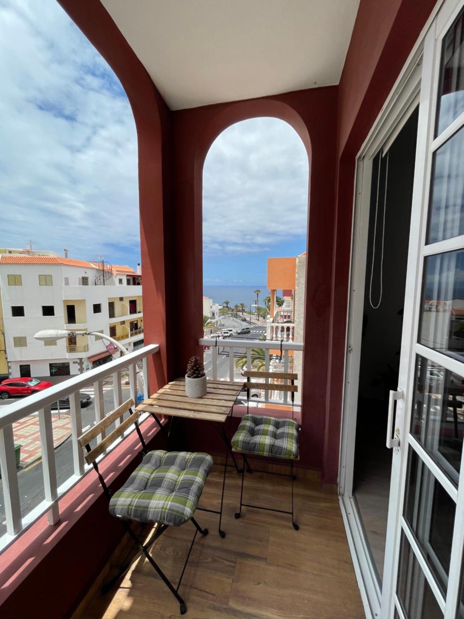 Seaside Paradise - 2 Bedroom Apartment With Ocean Views & Air Conditioning In Playa San Juan Luaran gambar