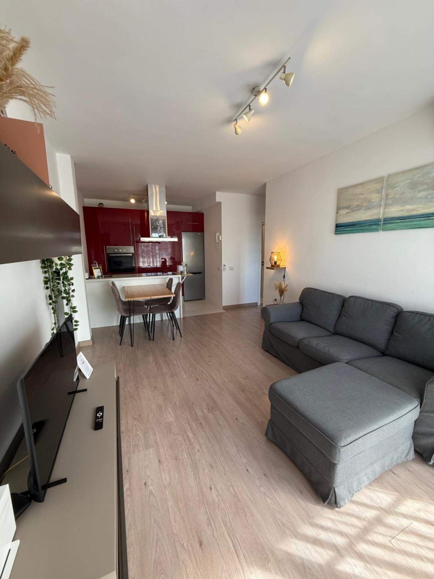 Seaside Paradise - 2 Bedroom Apartment With Ocean Views & Air Conditioning In Playa San Juan Luaran gambar