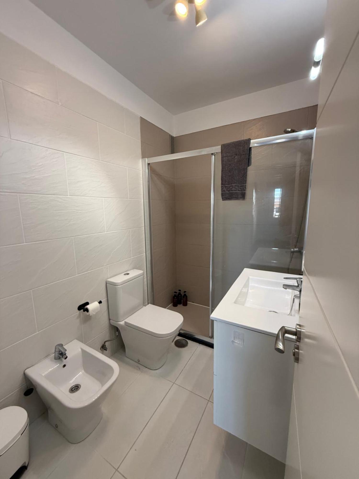Seaside Paradise - 2 Bedroom Apartment With Ocean Views & Air Conditioning In Playa San Juan Luaran gambar
