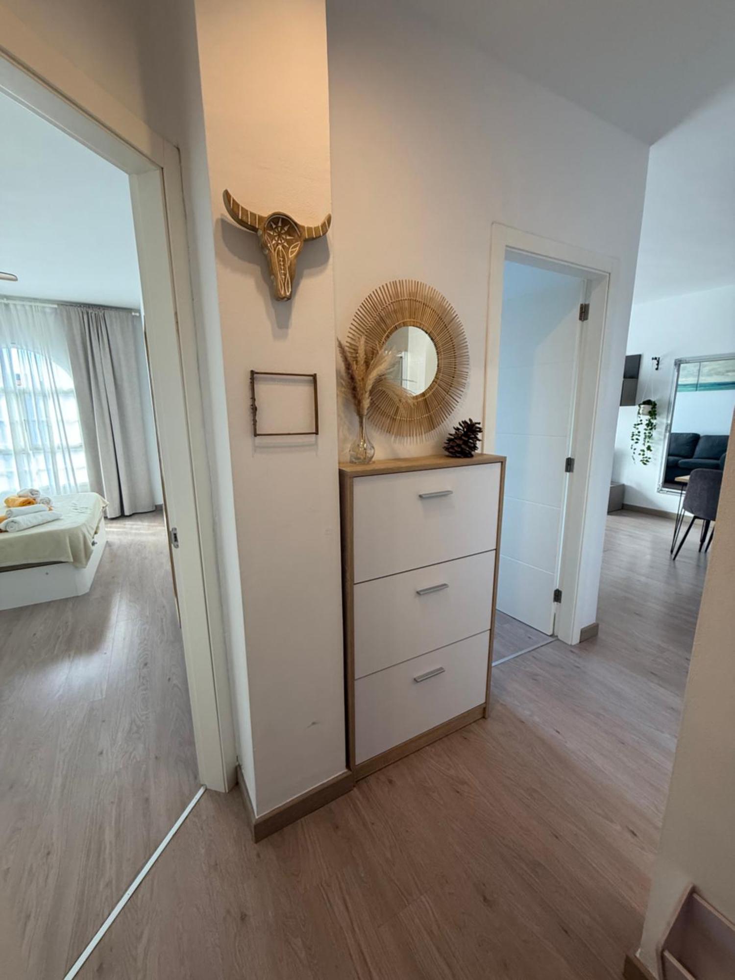 Seaside Paradise - 2 Bedroom Apartment With Ocean Views & Air Conditioning In Playa San Juan Luaran gambar